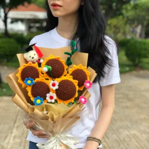 Bó hoa len handmade làm quà tặng tốt nghiệp
